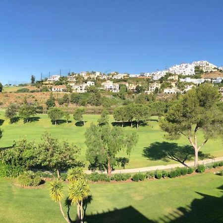Penthouse Los Arqueros Golf Benahavís Екстериор снимка