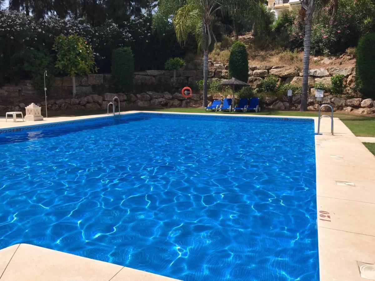 Penthouse Los Arqueros Golf Benahavís Екстериор снимка